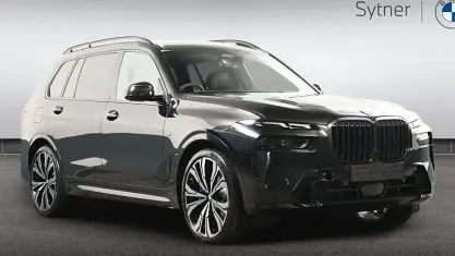 Nowe BMW X7 M Sport 381 KM (280 kW) 2026 SUV