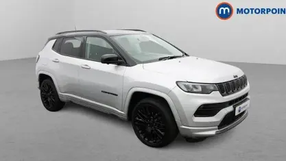 Used Jeep Compass 131 HP (96 kW) 2023 Silver/black SUV