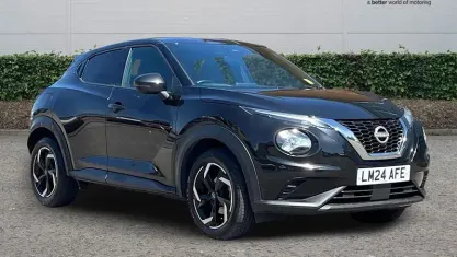 Used Nissan Juke N-Connecta 114 HP (83 kW) 2024 Black SUV