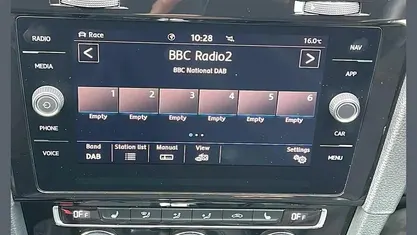 Used 2019 VW Golf VII R Hatchback | £25,899 (Fair price)