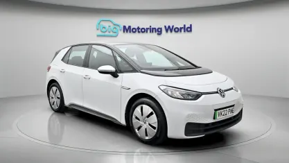 Used VW ID.3 Pro Performance 150 kW (204 HP) 2021 White Hatchback