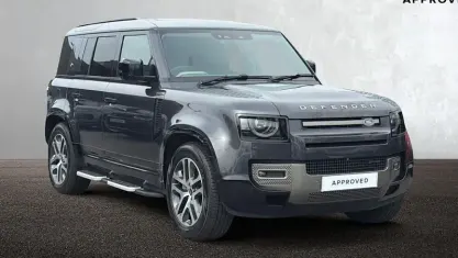 Used Land Rover Defender HSE Dynamic 300 HP (220 kW) 2024 SUV