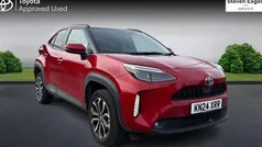 Used 2025 Toyota Yaris Hybrid Design Estate | £22,699 (Fair price)