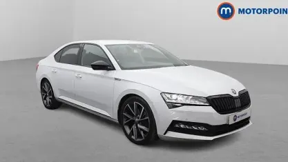 Used Skoda Superb SportlinePlus 190 HP (139 kW) 2023 White Hatchback