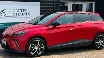 Used MG MG4 EV Trophy 180 kW (245 HP) 2023 Red Hatchback