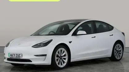 Begagnad Tesla Model 3 Long Range AWD 258 kW (351 HK) 2023 Sedan