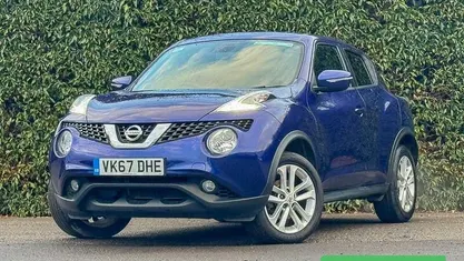 Blue Used 2017 Nissan Juke N-Connecta SUV | £5,890 (Fair price)