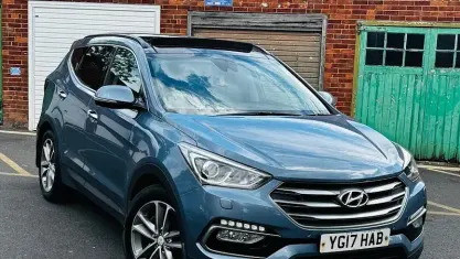 Used Hyundai Santa Fe Premium SE 200 HP (147 kW) 2017 Blue SUV