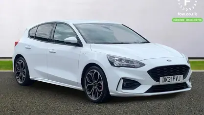 Begagnad Ford Focus ST-Line X 120 HK (88 kW) 2021 Halvkombi