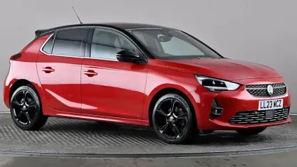 Used Vauxhall Corsa Ultimate 131 HP (96 kW) 2023 Red Hatchback