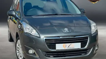 Used Peugeot 5008 Active 120 HP (88 kW) 2016 Estate