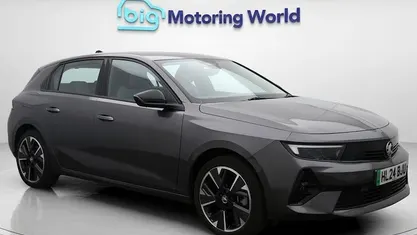 Used Vauxhall Astra Design Edition 114 kW (156 HP) 2024 Grey Hatchback