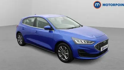 Used Ford Focus Titanium 125 HP (91 kW) 2023 Blue Hatchback