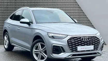 Begagnad Audi Q5 Sportback S-Line 204 HK (150 kW) 2024 SUV