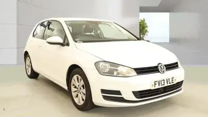 Used VW Golf VII SE 125 HP (91 kW) 2013 White Hatchback