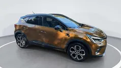 Id desert orange Used 2022 Renault Captur SE SUV | £17,779 (Fair price)