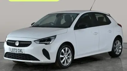 Second-hand Vauxhall Corsa Design Edition 75 CP (55 kW) 2022 Alb Hatchback