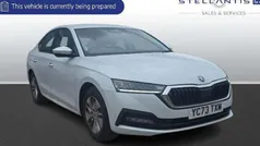 White Used 2023 Skoda Octavia SE Hatchback | £16,072 (Fair price)