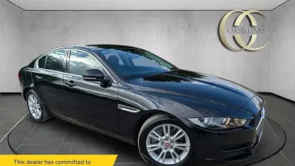 Usado Jaguar XE Ingenium 200 HP (147 kW) 2019 Sedan