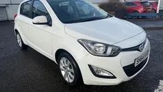 White Used 2014 Hyundai i20 Active Hatchback | £6,495 (Fair price)