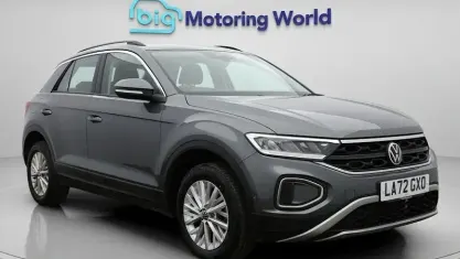 Used VW T-Roc Life 150 HP (110 kW) 2024 SUV