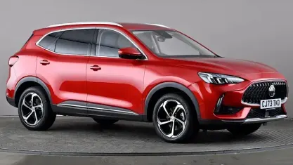 Begagnad MG HS Trophy 162 HK (119 kW) 2023 Röd SUV