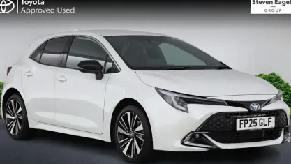 Used Toyota Corolla Design 140 HP (102 kW) 2025 White Hatchback