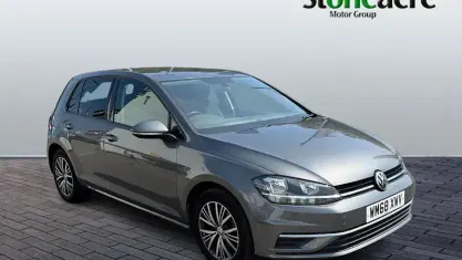 Used VW Golf VII SE 147 HP (108 kW) 2018 Grey Hatchback