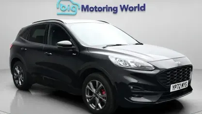 Käytetty Ford Kuga ST-Line 224 HP (164 kW) 2022 Katumaasturi