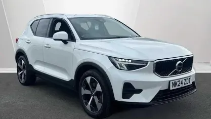 Used Volvo XC40 Core 163 HP (119 kW) 2026 SUV