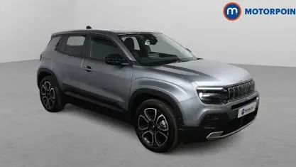 Usado Jeep Avenger Summit 114 kW (156 CV) 2024 Gris SUV
