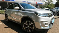 Silver Used 2023 Suzuki Vitara SZ5 SUV | £19,162 (Fair price)