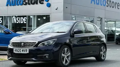 Used Peugeot 308 Allure 131 HP (96 kW) 2020 Hatchback