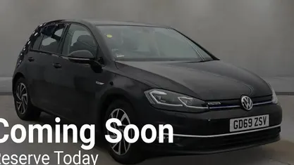 Used VW Golf VIII Edition 131 HP (96 kW) 2020 Hatchback