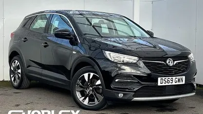 Used Vauxhall Grandland X Sport 131 HP (96 kW) 2019 Black SUV