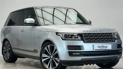 Used 2017 Land Rover Range Rover Autobiography SUV | £26,500 (Fair price)
