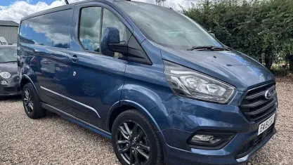 Used Ford Transit Custom Sport 170 HP (125 kW) 2019 Blue Van