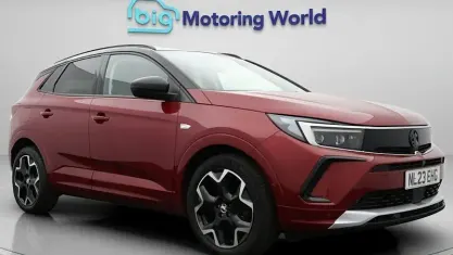 Used Vauxhall Grandland X Ultimate 131 HP (96 kW) 2023 Red SUV