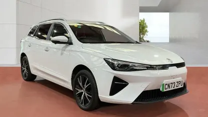 Used MG MG5 EV Trophy 114 kW (156 HP) 2022 White Estate