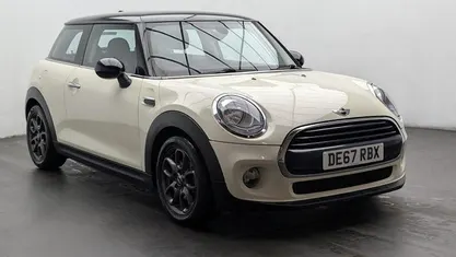 White Used 2017 Mini Cooper Hatch Hatchback | £9,450 (Super price)