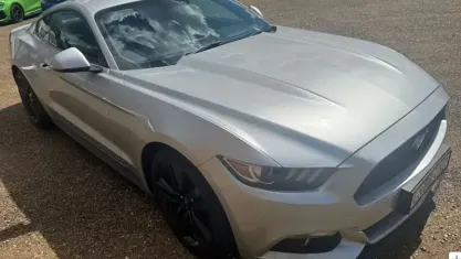 Begagnad Ford Mustang Fastback 317 HK (233 kW) 2017 Silver Sportkupé