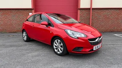 Used Vauxhall Corsa S 101 HP (74 kW) 2017 Red Hatchback