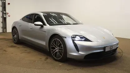 Used Porsche Taycan 300 kW (408 HP) 2023 Sedan
