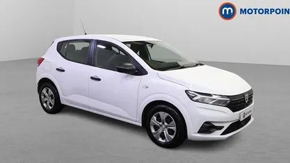 Used Dacia Sandero Essentiel 67 HP (49 kW) 2022 White Hatchback