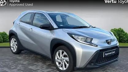 Used Toyota Aygo X PURE 72 HP (52 kW) 2025 SUV
