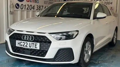 Used Audi A1 Sportback Design 95 HP (69 kW) 2022 White Hatchback