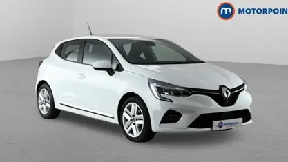 Used Renault Clio Play 101 HP (74 kW) 2020 White Hatchback