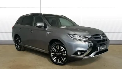 Used Mitsubishi Outlander P-HEV 203 HP (149 kW) 2017 Grey Estate