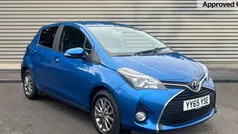 Blue Used 2016 Toyota Yaris Hatchback | £9,350 (Fair price)