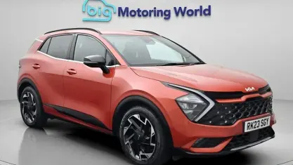 Used Kia Sportage GT-Line 136 HP (100 kW) 2022 Orange SUV